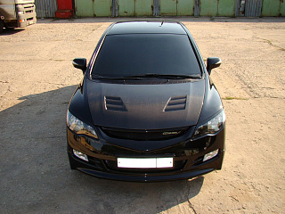 Решетка радиатора (БЕЗ СЕТКИ) "Mugen Style" Honda Civic 4D (2006-2009) + УСТАНОВОЧНЫЙ КОМПЛЕКТ