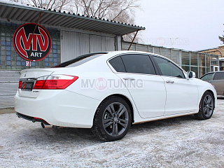 Козырек на стекло узкий Honda Accord 9(IX) (2013 - 2019) + УСТАНОВОЧНЫЙ КОМПЛЕКТ