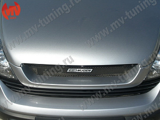 Решетка радиатора (СЕТКА В КОМПЛЕКТЕ) "Mugen Style" Нonda CR-V (2007-2009) + УСТАНОВОЧНЫЙ КОМПЛЕКТ