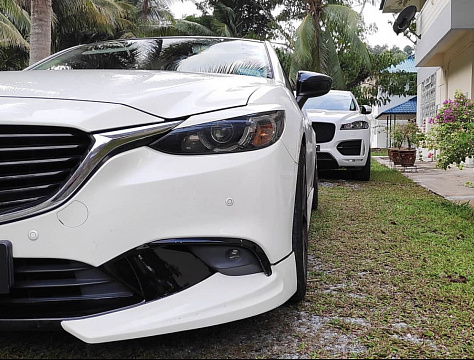 Клыки переднего бампера var №3 Mazda 6 (рестайлинг) / Atenza GJ (2015 - 2018)